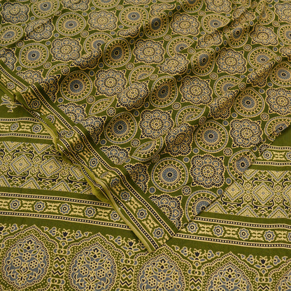 Vintage Sari Green Hand Block Printed 100% Pure Cotton Sarees Soft Craft Fabric Floral 5Yd Lady Dear Floral Design Upcycle Quilting Crafting