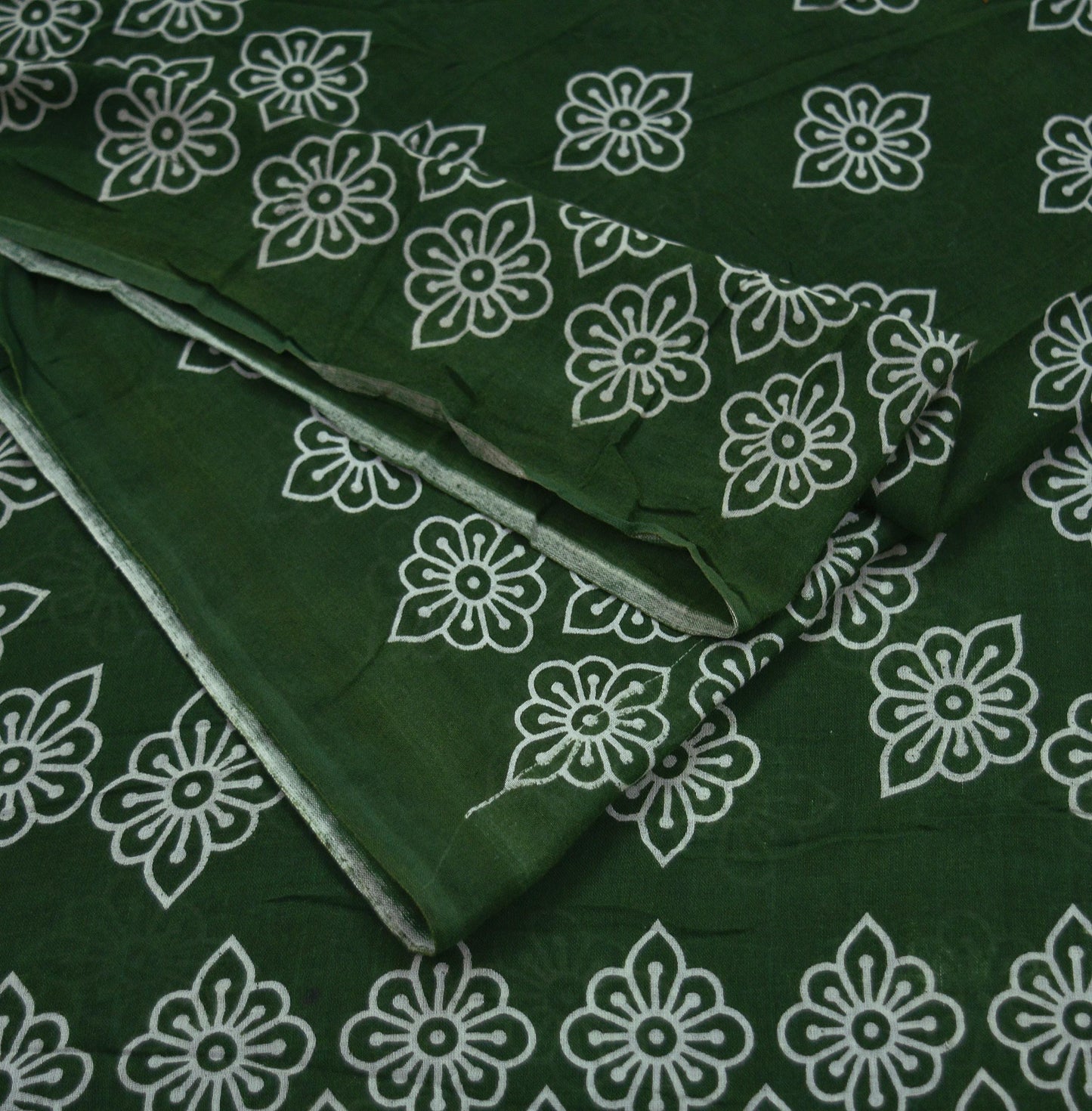 Indian Vintage Sari Green & White Printed Pure Cotton Sarees Craft Fabric 5Yd Soft Sewing Sarong Wrap Boho Floral Quilting Crafting Upcycle