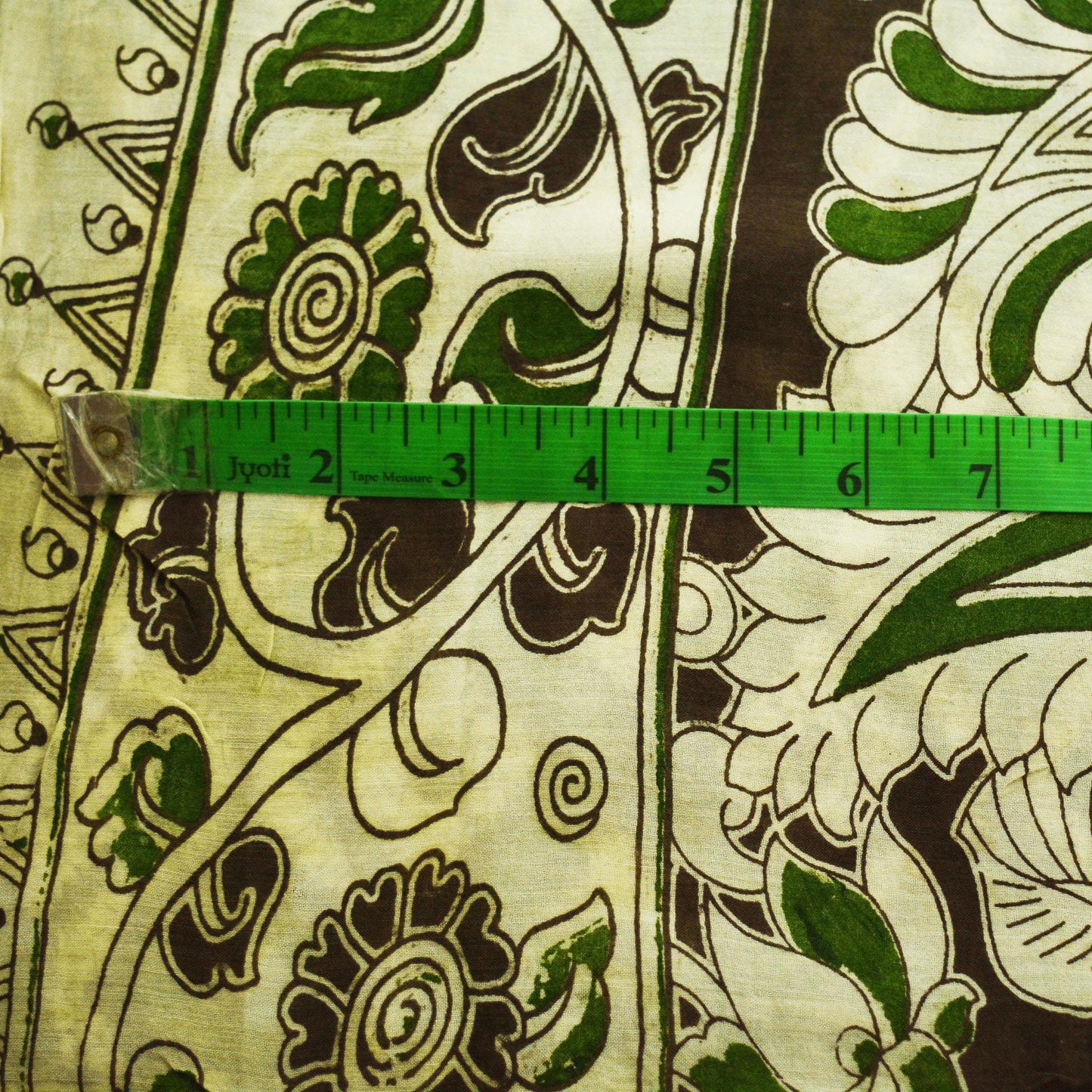 Indian Vintage Sari Green & Ivory Kalamkari Printed Pure Cotton Saree Fabric Soft Floral 5Yd Sarong Wrap Fabric Peacock