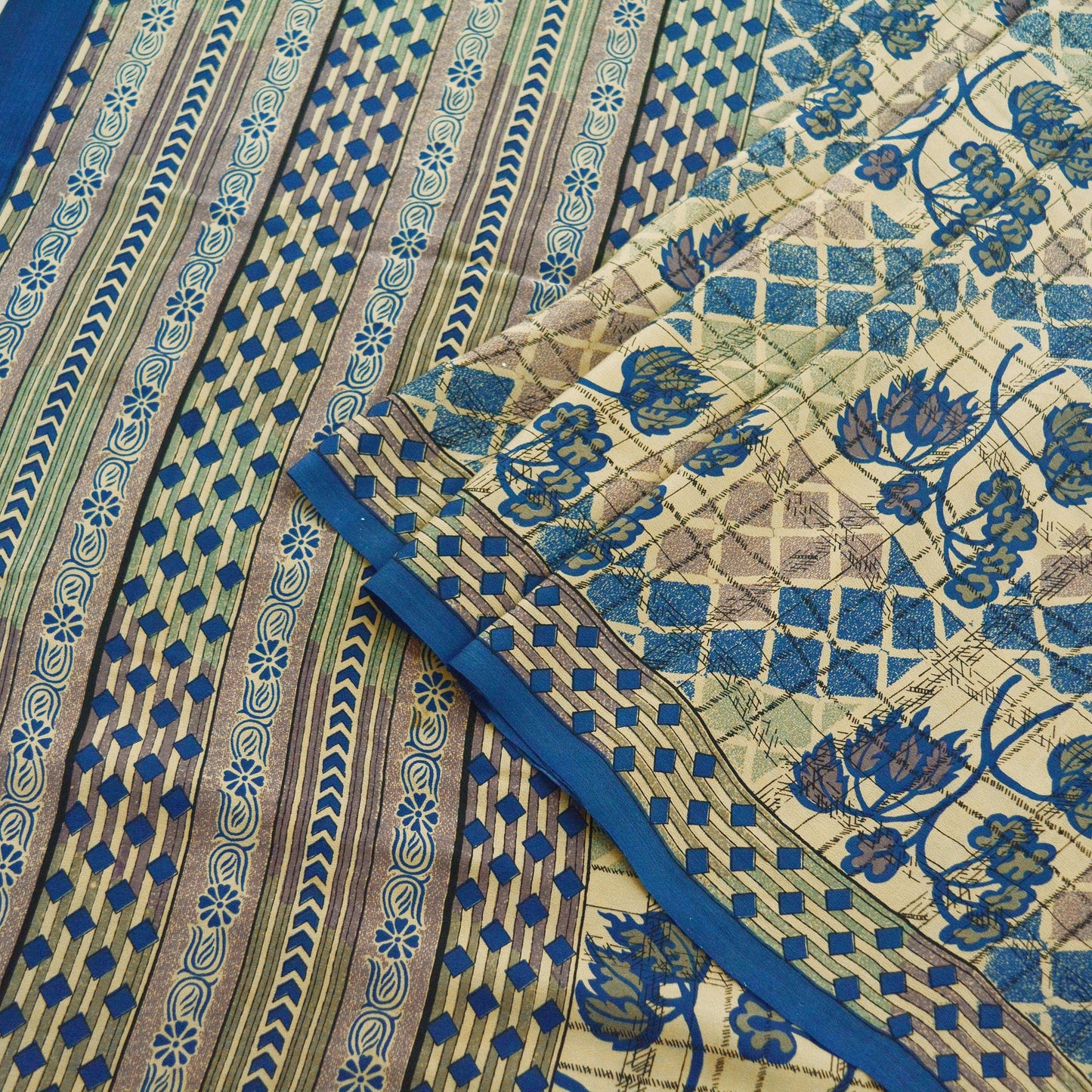 Indian Vintage Sari Ivory & Blue Pure Crepe Silk Printed Sarees 5yard Sewing Floral Soft Craft Fabric Wrap