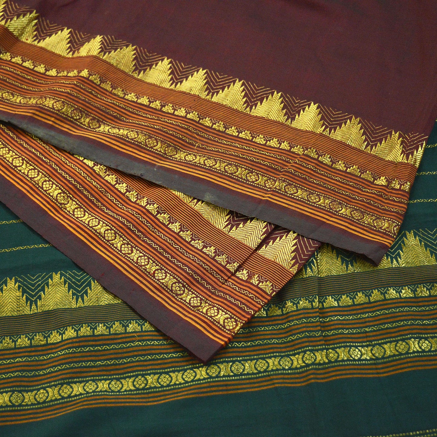 Vintage Sari Maroon & Green Pure Cotton Hand Woven Sarees Craft Fabric Zari 5Yd Sewing Soft Crafting Dress making Upcycle Quilting Zigzag