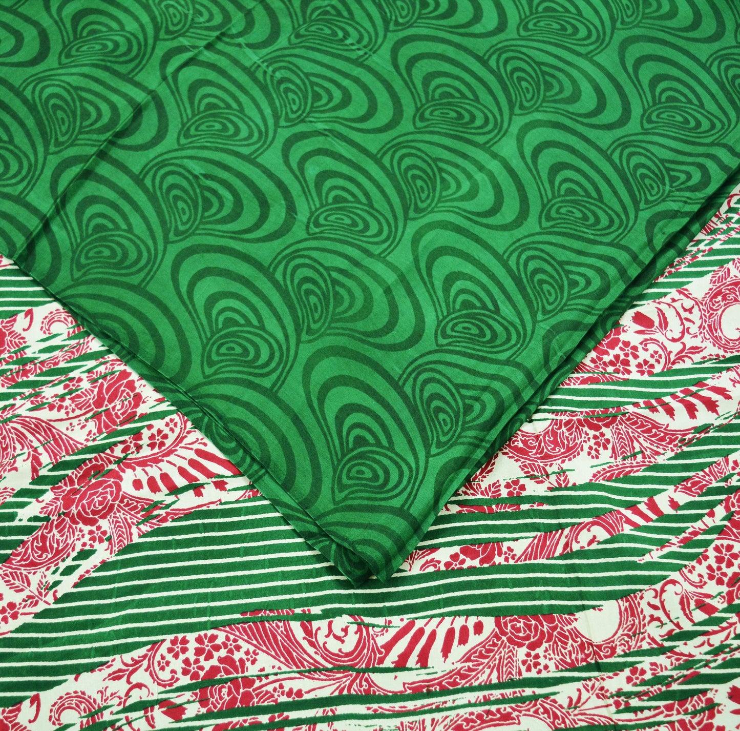 Indian Vintage Sari Ivory & Green Pure Silk Printed Saree 5yd Sewing Craft Fabric Soft DressMaking Abstract Quilting Crafting Used Upcycle