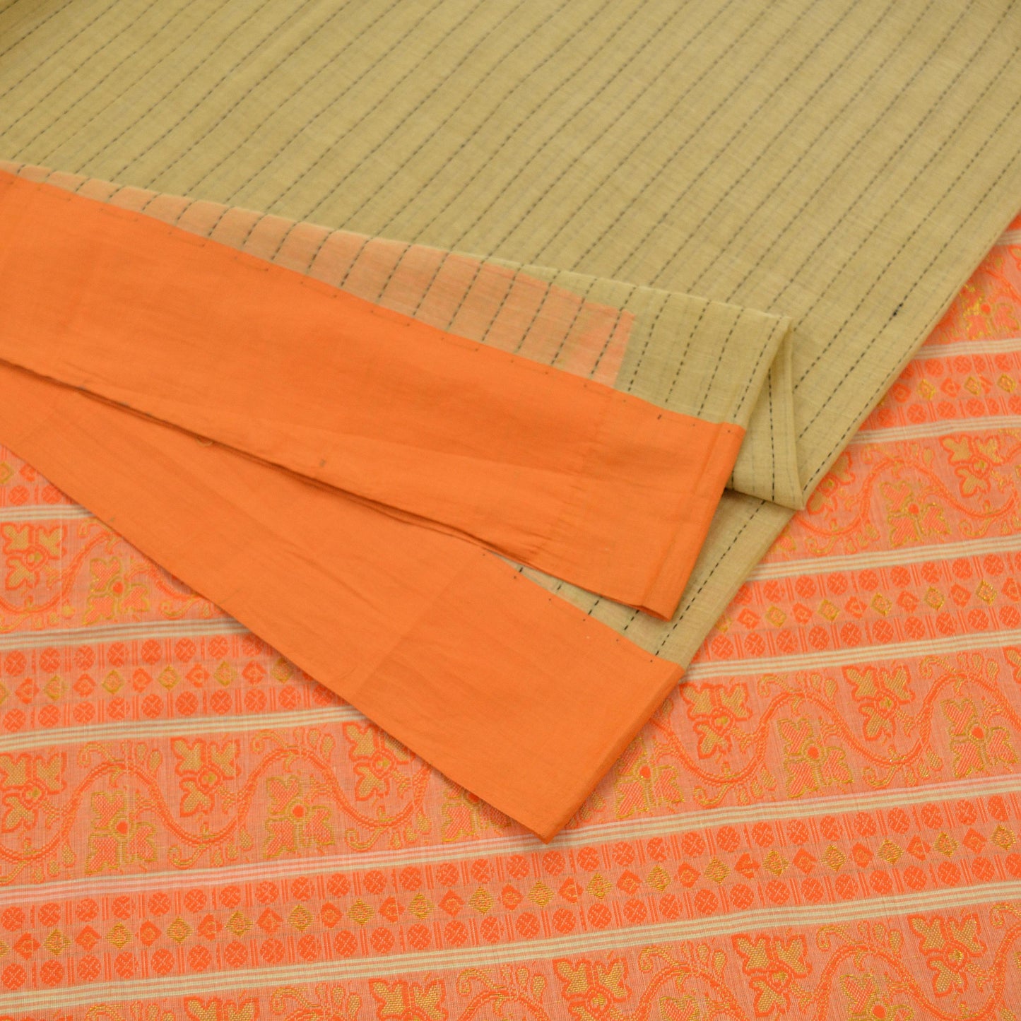 Vintage Sari Beige Pure Cotton Hand Woven Sarees Golden Zari 5Yd Craft Fabric Floral Golden Zari Dress making Crafting Quilting Upcycle