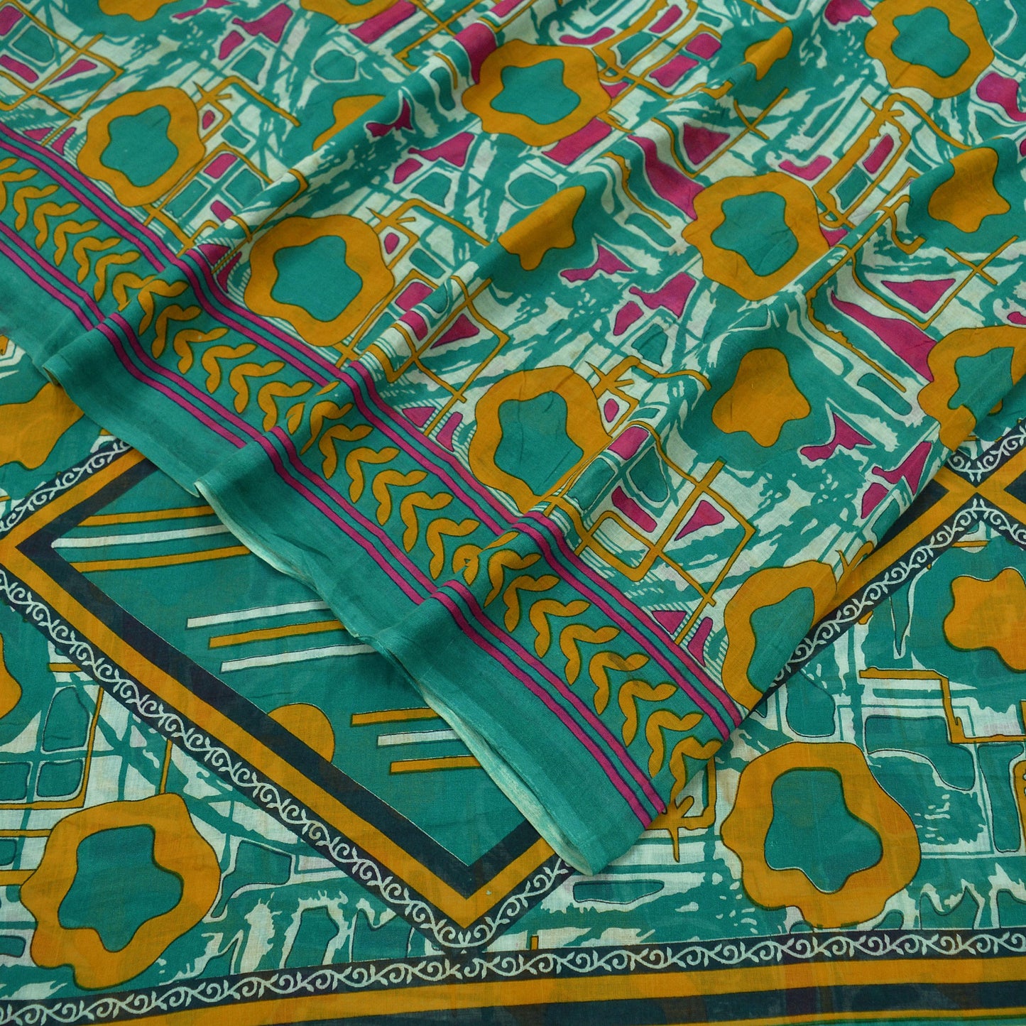 Indian Vintage Sari Green Printed Pure Cotton Saree Craft Fabric 5Yd Soft Sewing Sarong Wrap Boho Geometric Upcycle used Quilting