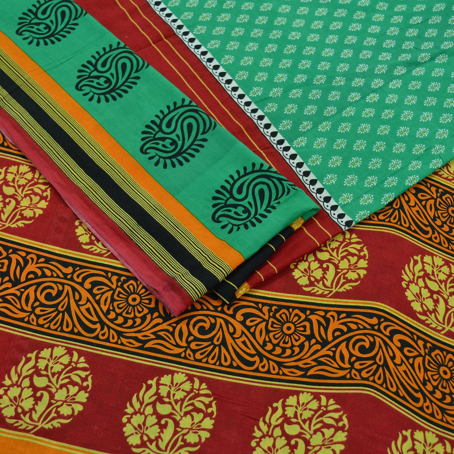 Indian Vintage Sari Green & Red Printed Pure Cotton Saree Craft Fabric 5Yd Sewing Sarong Wrap Boho Floral Crafting Upcycle Quilting Used