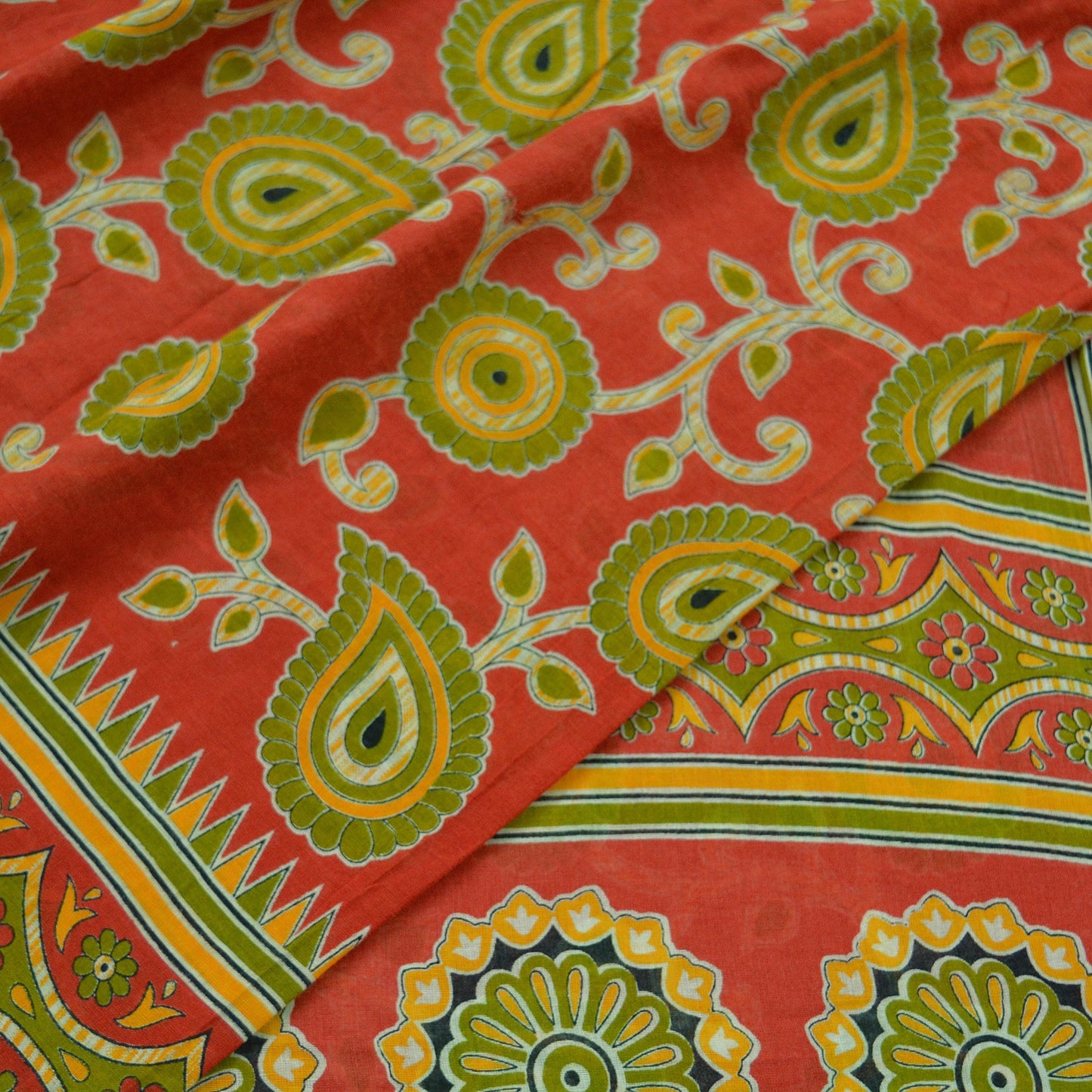 Indian Vintage Sari Green & Red Printed Pure Cotton Saree Craft Fabric 5Yd Sewing Sarong Wrap Boho Floral Crafting Upcycle Quilting Used