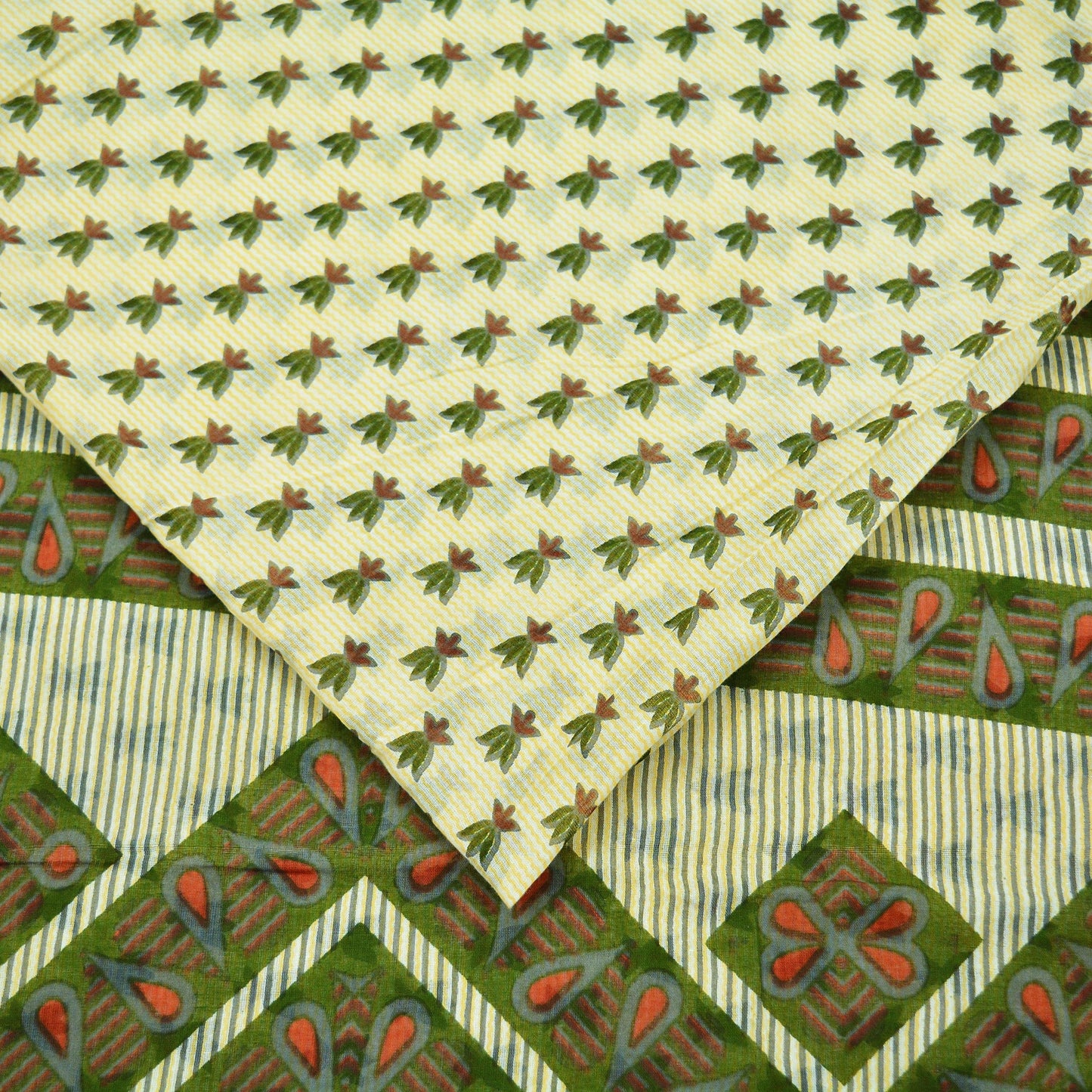 Indian Vintage Sari Green & Ivory Printed Pure Cotton Sarees 5Yd Craft Fabric Soft Sewing Sarong Wrap Boho Upcycle quilting Dress making