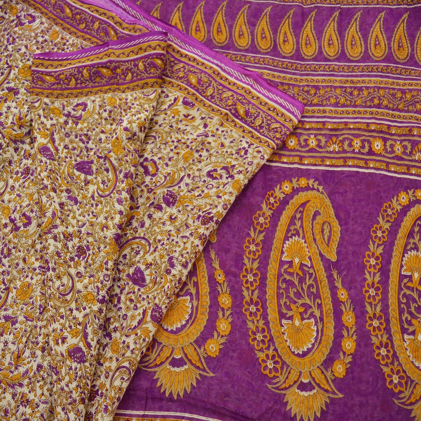 Indian Vintage Sari Purple & Ivory Pure Cotton Printed Saree 5Yd Craft Fabric Sewing Sarong Wrap Boho Floral Quilting crafting dressmaking