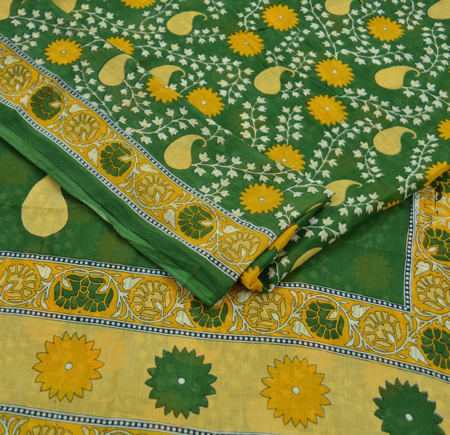 Indian Vintage Green Saree Printed Pure Cotton Indian Sari Craft Soft Fabric 5Yard Sewing Sarong Wrap Boho Floral