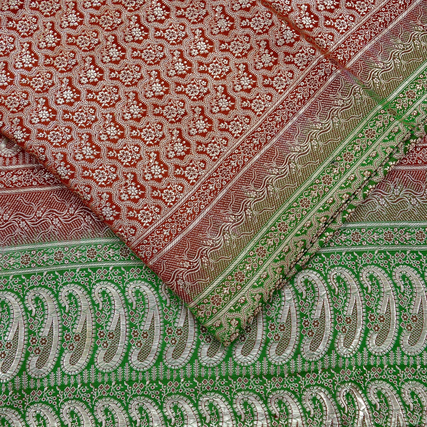 Indian Vintage Heavy Wedding Sari Red & Green Pure Satin Silk Woven Banarasi Brocade Sarees Zari 5Yd Fabric Upcycle Crafting Dress Making