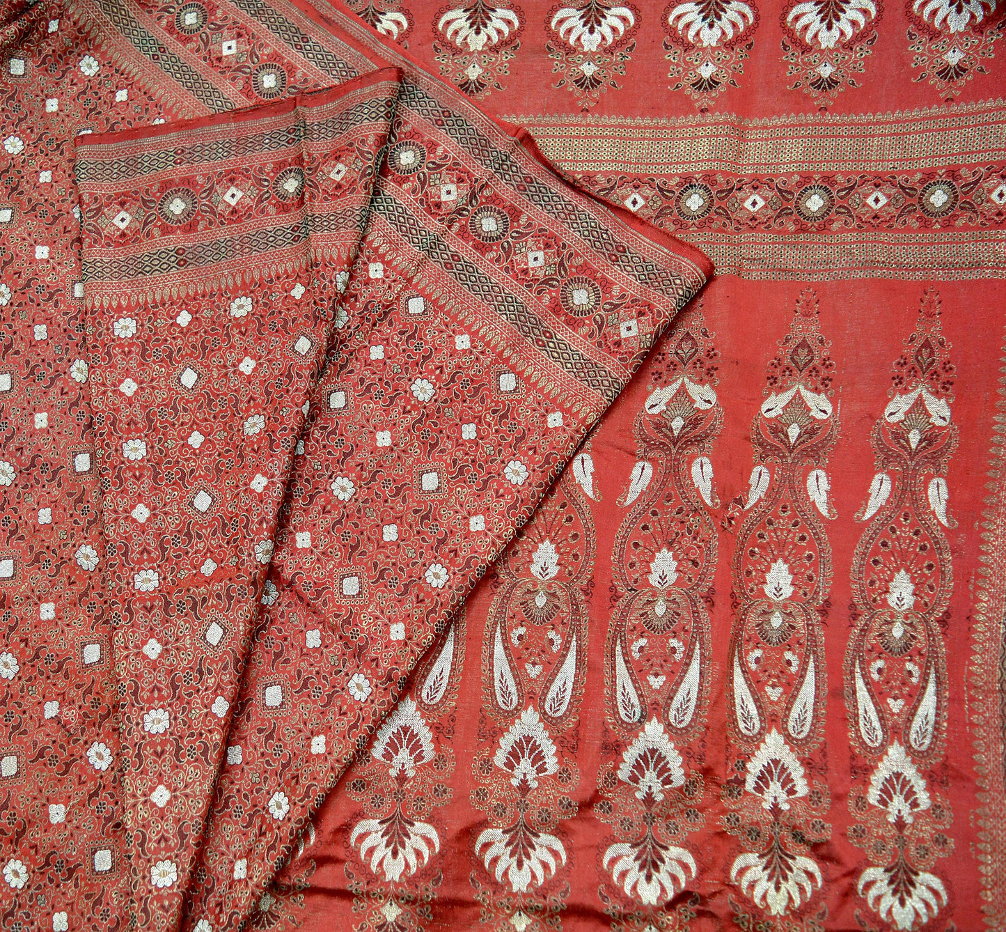 Indian Antique Vintage Heavy Sari Pure Satin Silk Red Hand Woven Banarasi Brocade Sarees Zari 5Yd Craft Fabric Ethnic Upcycle crafting Used