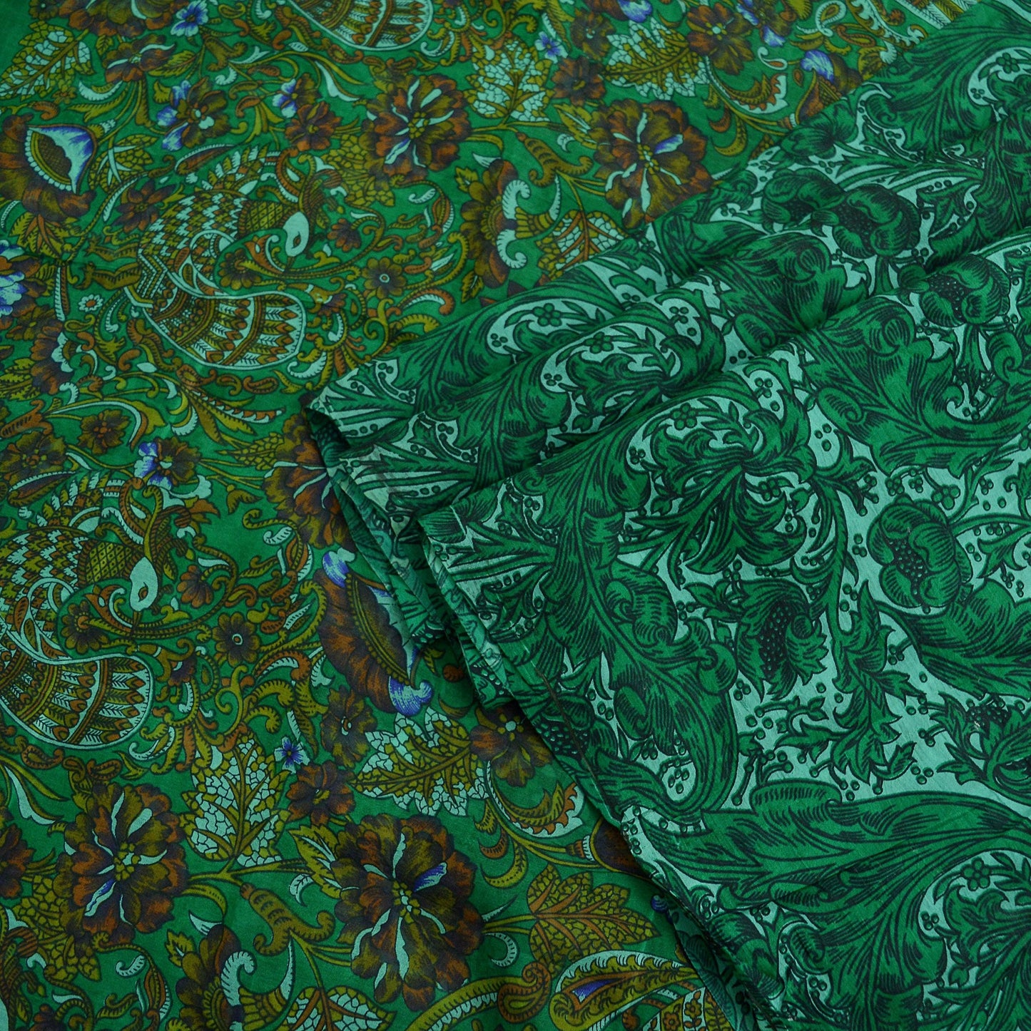 Indian Vintage Sari Green Pure Silk Printed Sarees 5yd Sewing Craft Fabric Dress Making  Peacock Wrap Upcycle Used Quilting Crafting