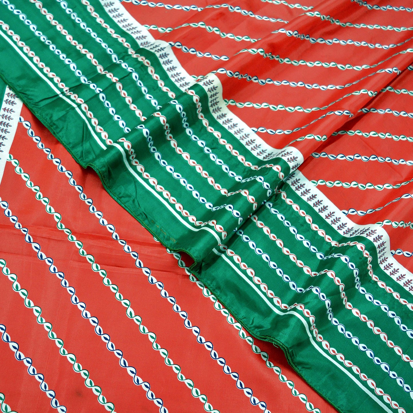 Indian Vintage Sari Red Art Silk Printed Sarees Craft Fabric 5yd Sewing Soft Floral Dressmaking Upcycle Crafting Quilting Dress Designing