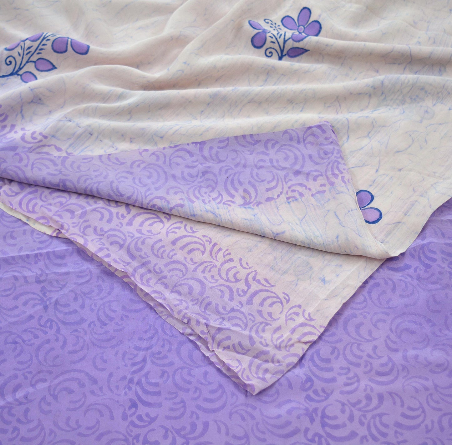 Indian Vintage Sari Ivory & Purple Saree Pure Crepe Silk Printed Sarees 5yd Sewing Floral Soft Craft Fabric Wrap Crafting Dress making