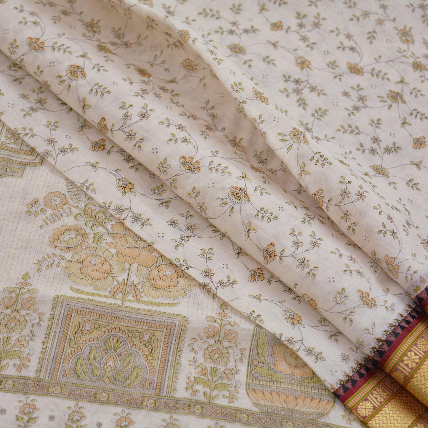 Indian Vintage Sari Ivory Cotton block Printed Sarees 5Yd Craft Fabric Soft Sewing Sarong Wrap Boho Upcycle Crafting Quilting