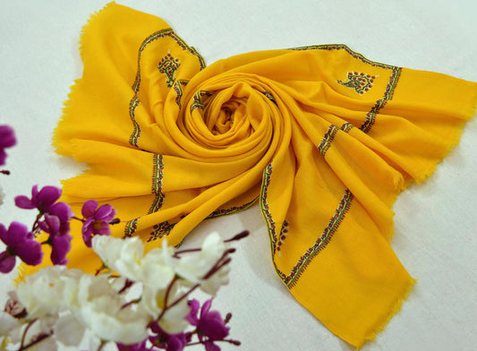 Indian Vintage Yellow Pure Woolen Shawl Handmade Suzani Long Throw Stole Warm Floral Design For Winter For Women's Soft Cozy Scarf Scarves