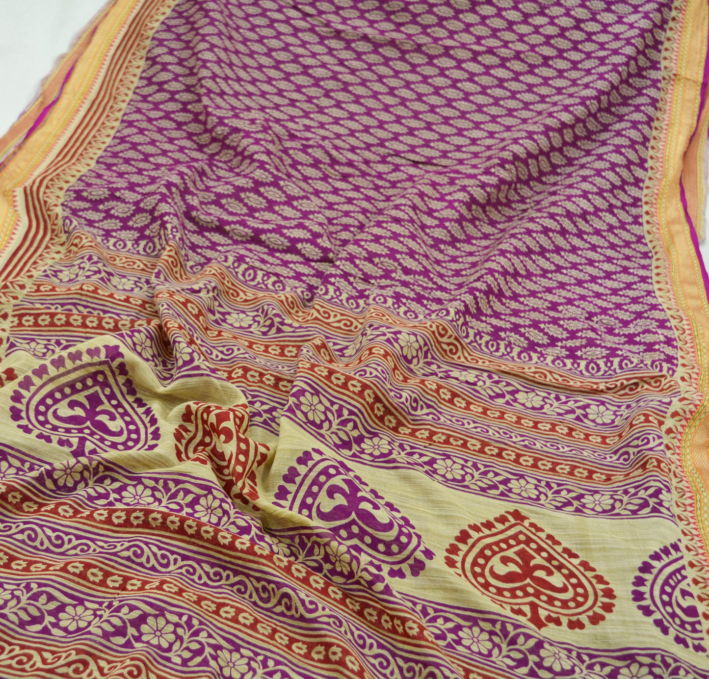 Indian Vintage Sari Beige & Purple Pure Cotton Printed Sarees Craft Fabric Soft 5Yd Sarong Wrap Boho Fabric Kimono Quilting Crafting Upcycle