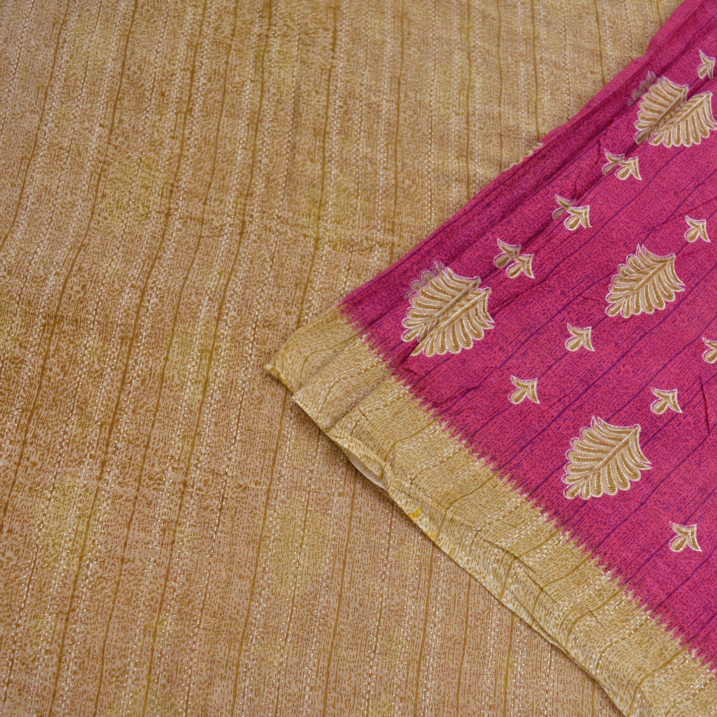 Indian Vintage Sari Pink & Beige Printed 100% Pure Cotton Sarees Craft Fabric 5Yd Soft Sewing Sarong Wrap Floral Boho Quilting Crafting Used