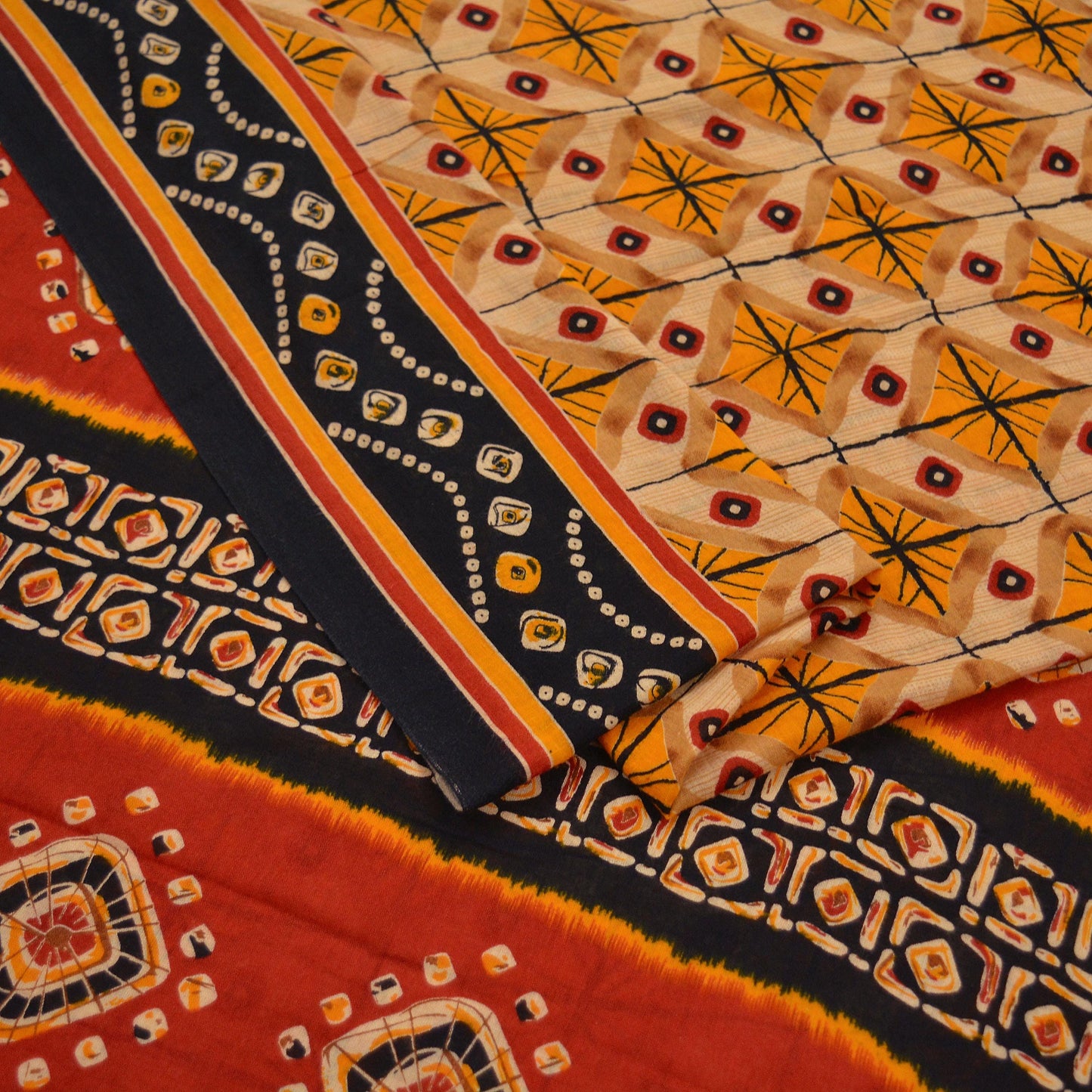Indian Vintage Sari Red & Beige Printed Saree 100% Pure Cotton Craft Fabric 5Yd Soft Sewing Sarong Wrap Floral Upcycle Crafting Quilting