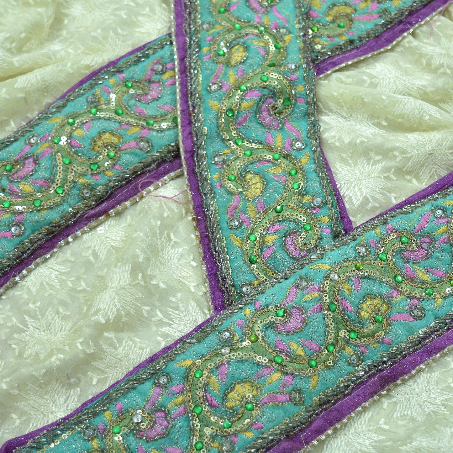 Indian Vintage Green & Purple Sari Border Hand Embroidered Craft Trim Lace Sewing Sari Ribbon Velvet Dress making Crafting Quilting Upcycle