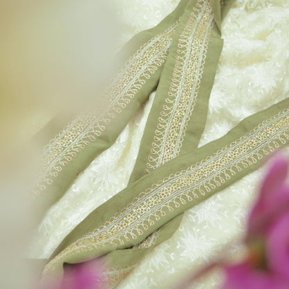 Indian Vintage Green Sari Border Hand Embroidered Indian Craft Trim Lace Sewing Sari Ribbon Crepe Zari