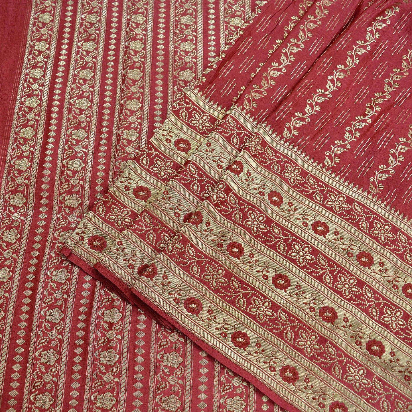 Indian Vintage Sari Heavy Wedding Pure Satin Silk Pink Woven Brocade Banarasi Sarees Zari 5Yd Craft Fabric Sewing Dress making Crafting