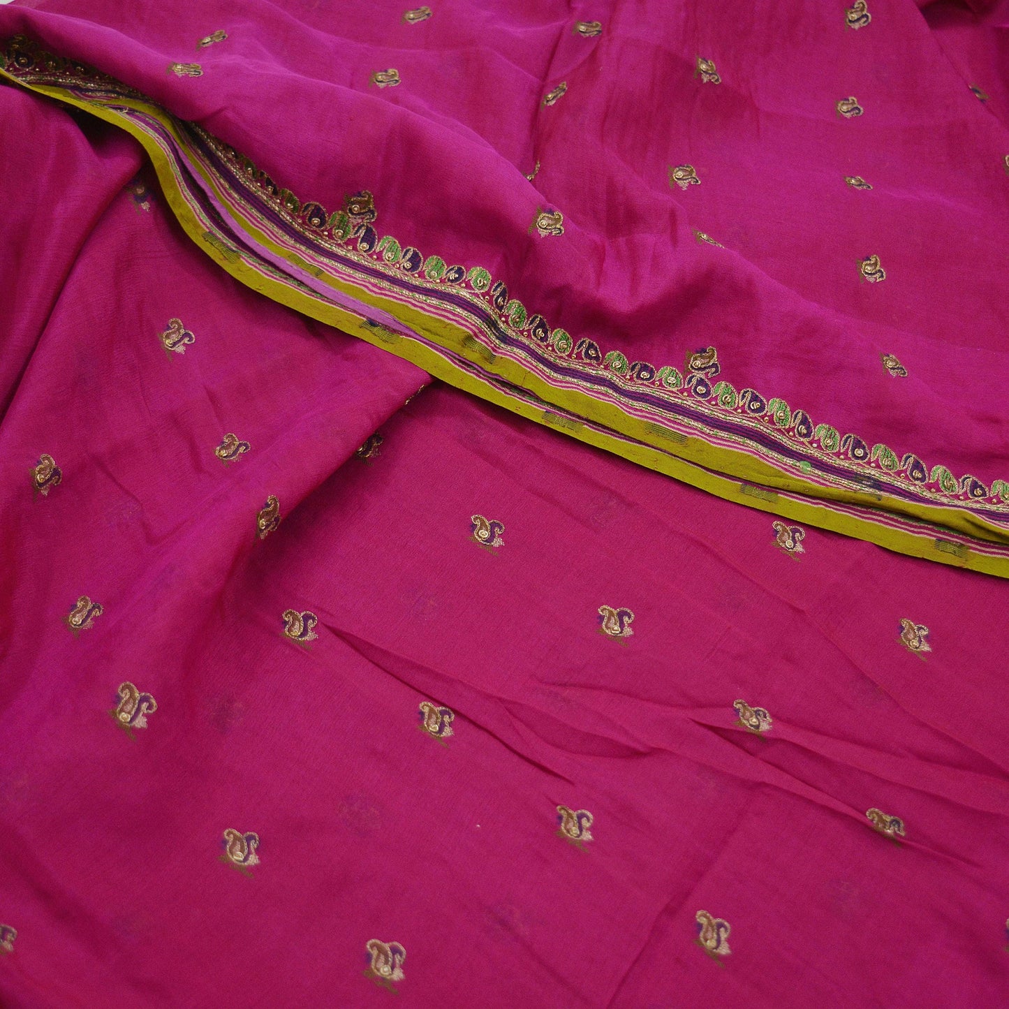 Indian Vintage Heavy Sari Pink & Green Pure Silk Hand Embroidered Sarees Fabric 5Yd Sewing Zardozi/Dabka Sequins Wedding Sarees Crafting