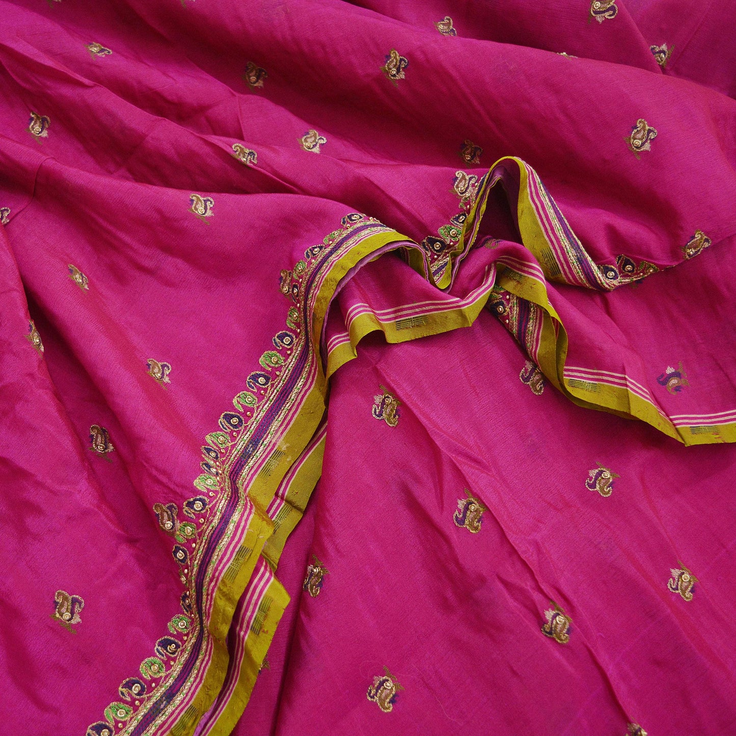 Indian Vintage Heavy Sari Pink & Green Pure Silk Hand Embroidered Sarees Fabric 5Yd Sewing Zardozi/Dabka Sequins Wedding Sarees Crafting