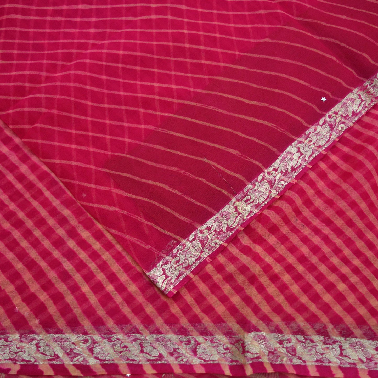 Women Vintage Pink & Peach Sarees Pure Chiffon Silk Leheria Printed Sari Craft Fabric Sewing 5Yd Soft Dress Making Zari Quilting Crafting