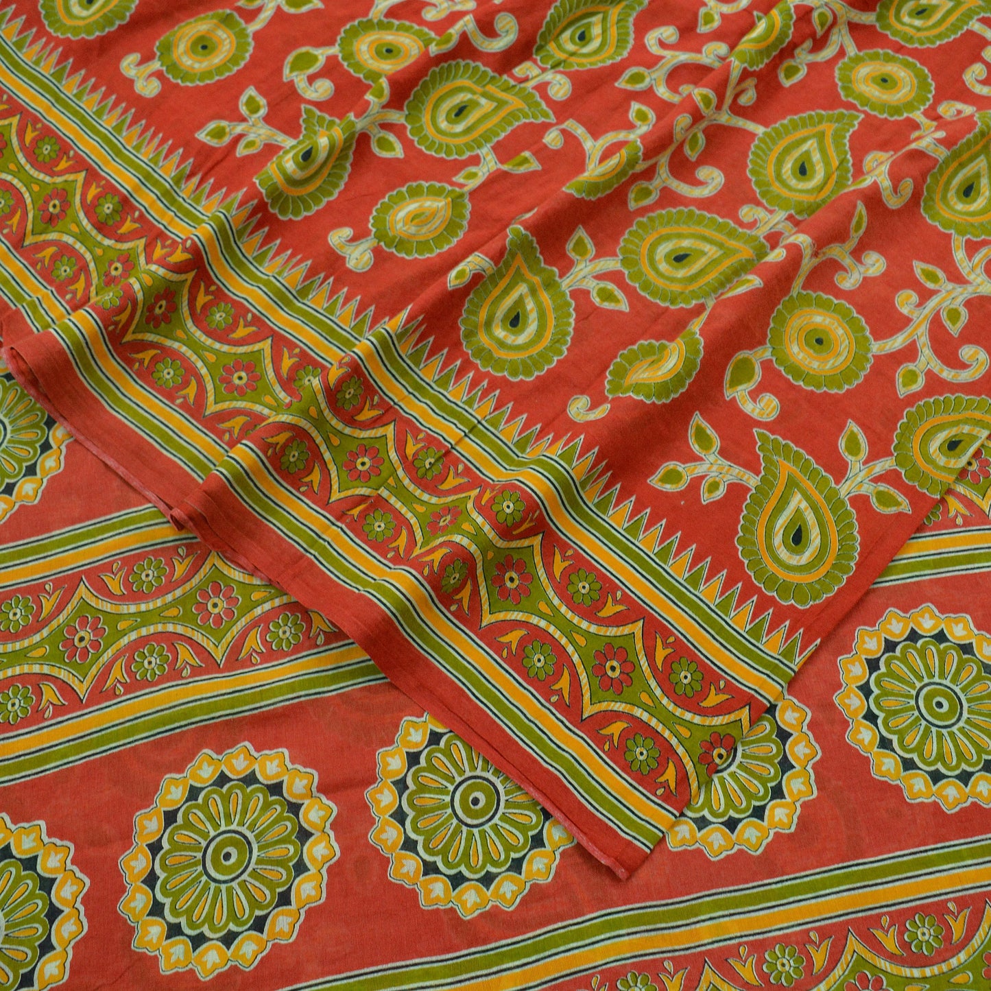 Indian Vintage Sari Green & Red Printed Pure Cotton Saree Craft Fabric 5Yd Sewing Sarong Wrap Boho Floral Crafting Upcycle Quilting Used