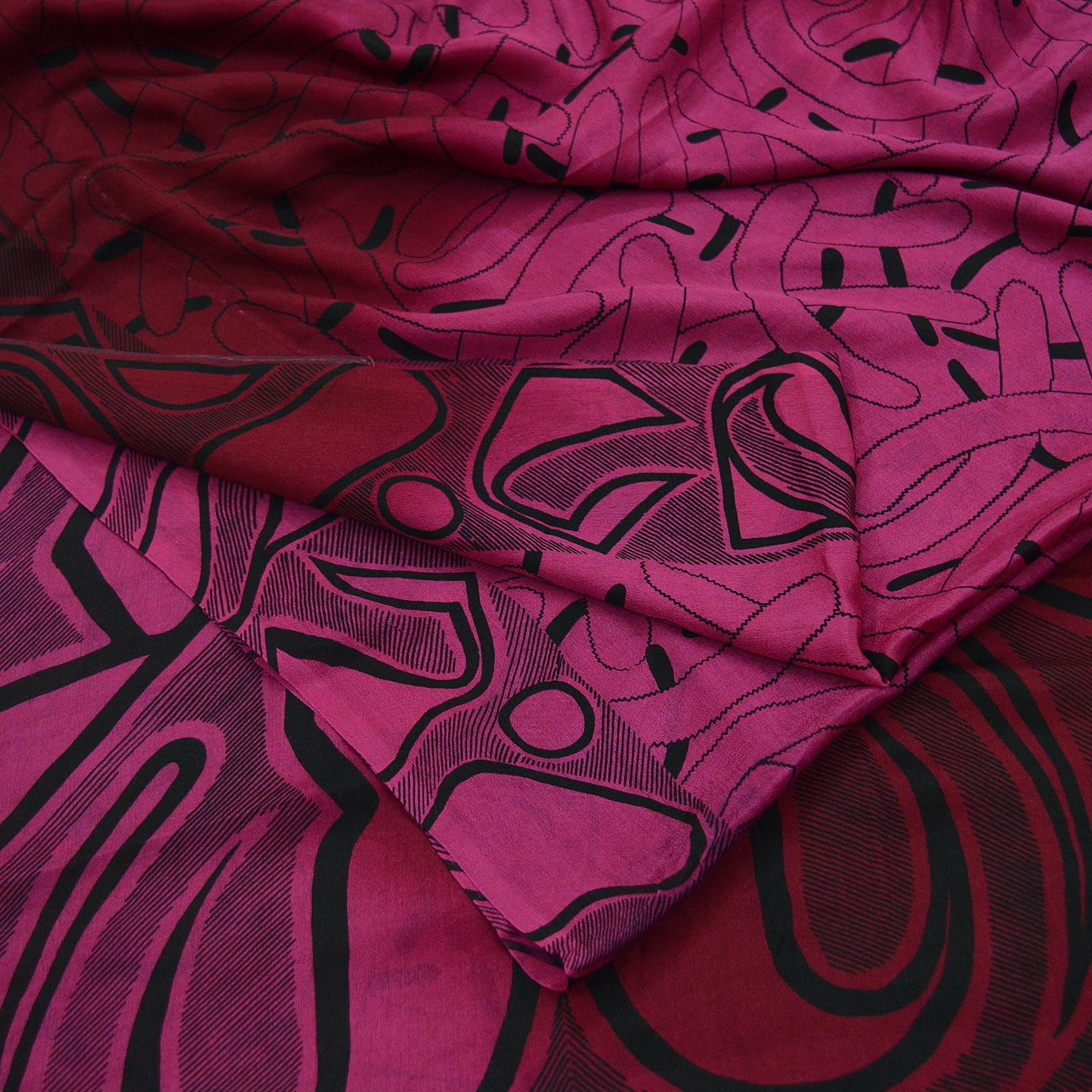 Indian Vintage Sari Pink & Maroon Pure Silk Sarees Printed Craft Fabric 5yd Sewing DressMaking Soft Wrap Quilting Crafting Upcycle