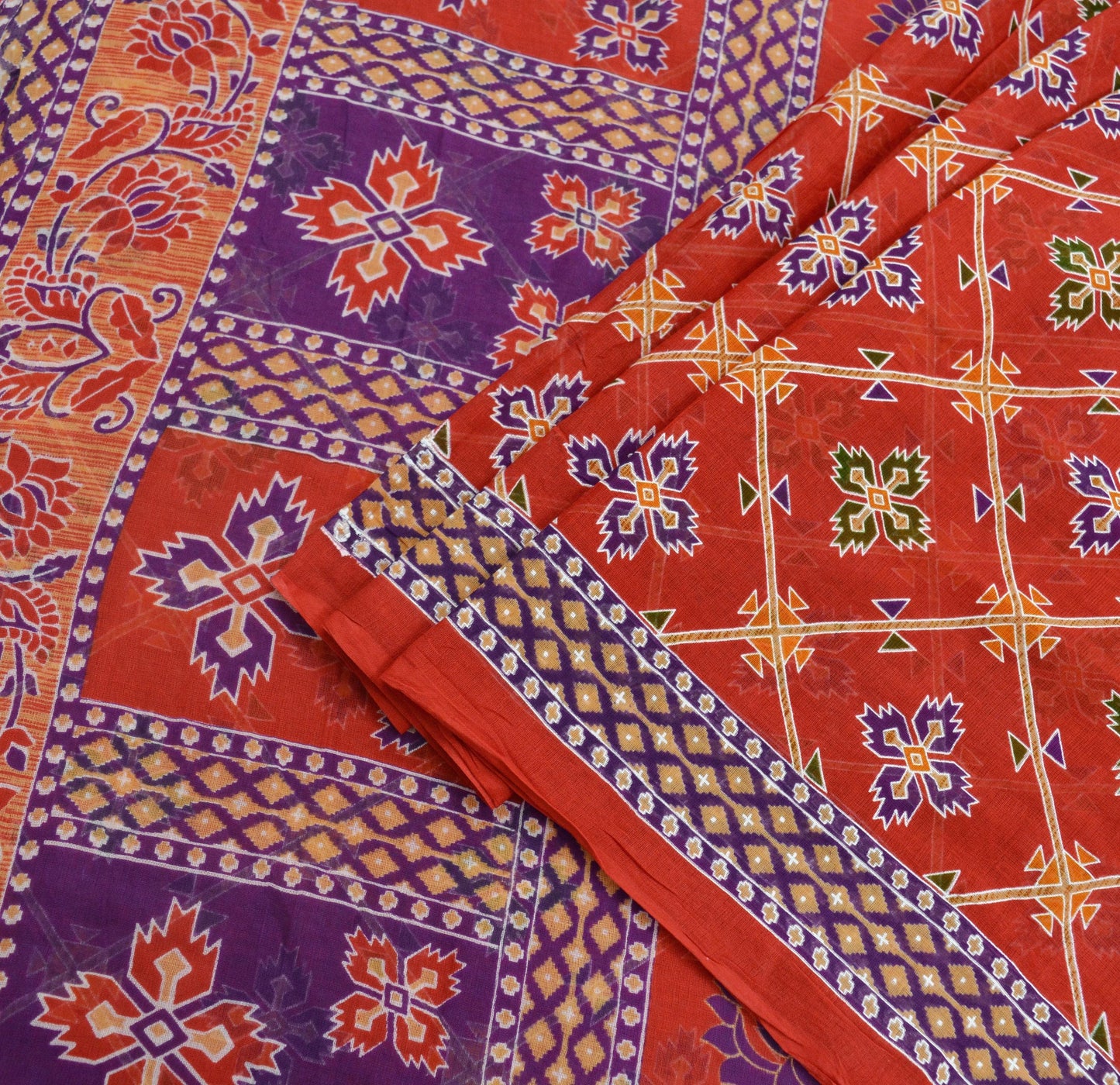 Indian Vintage Sari Purple & Red Printed Pure Cotton Saree Craft Fabric 5Yd Sewing Sarong Wrap Boho Floral Crafting Upcycle Quilting Used