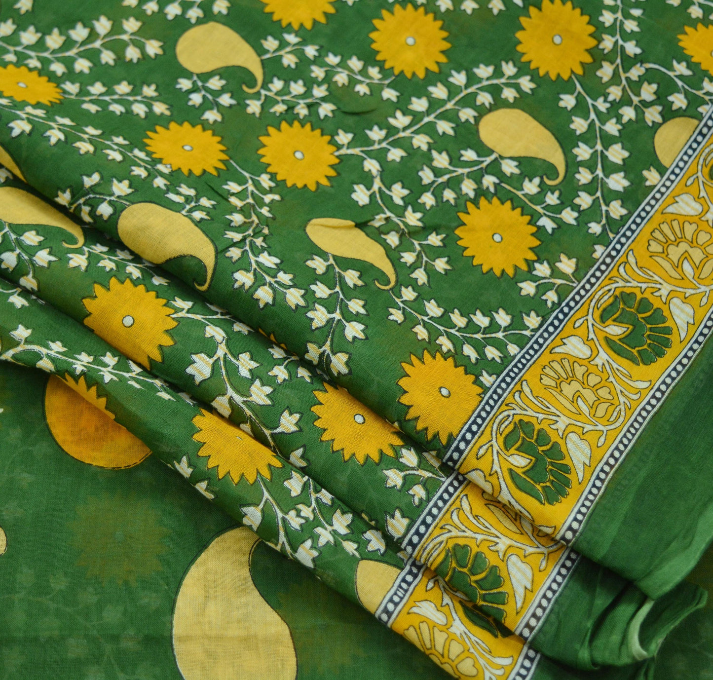 Indian Vintage Green Saree Printed Pure Cotton Indian Sari Craft Soft Fabric 5Yard Sewing Sarong Wrap Boho Floral