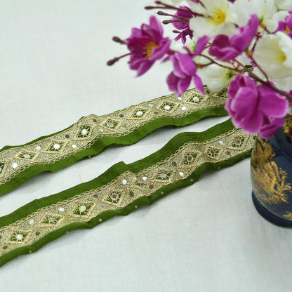 Indian Vintage Henna Green Sari Border Hand Embroidered Indian Craft Trim Lace Sewing Sari Ribbon Pure Crepe silk Zardozi/Dabka Zari