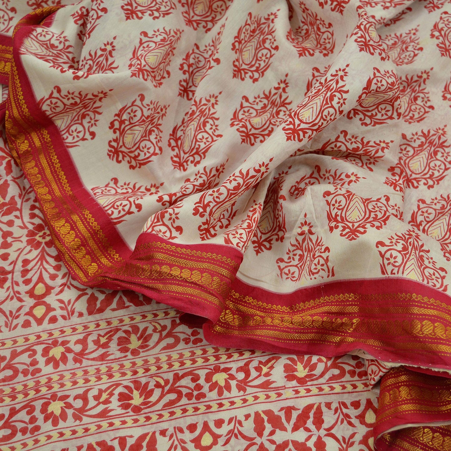 Indian Vintage Sari Red & White 100% Pure Silk Hand Woven Printed Sarees Craft Fabric 5yd Sewing Soft Dress Designing Crafting Zari Border