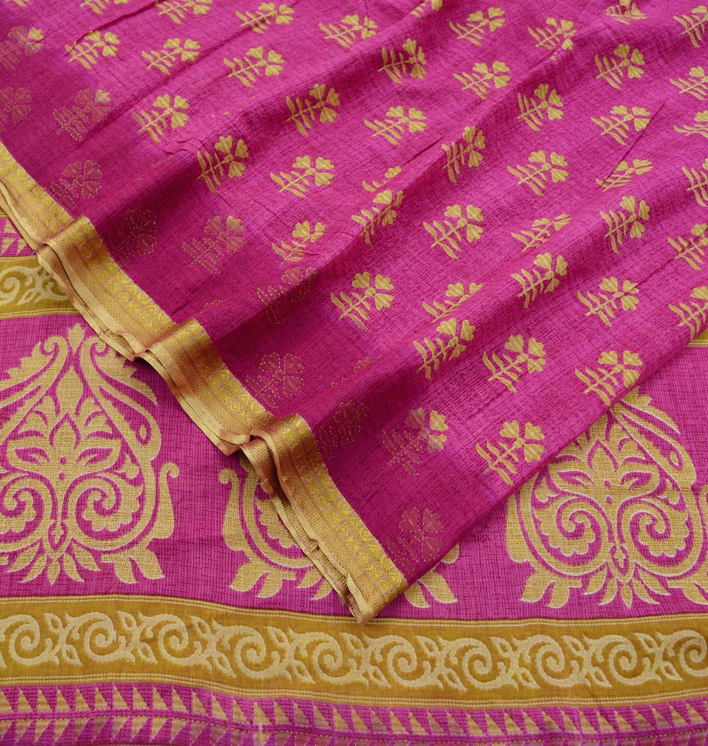 Indian Vintage Sari Pink & Beige Printed 100% Pure Cotton Sarees Craft Fabric 5Yd Soft Sewing Sarong Wrap Floral Boho Quilting Crafting Used