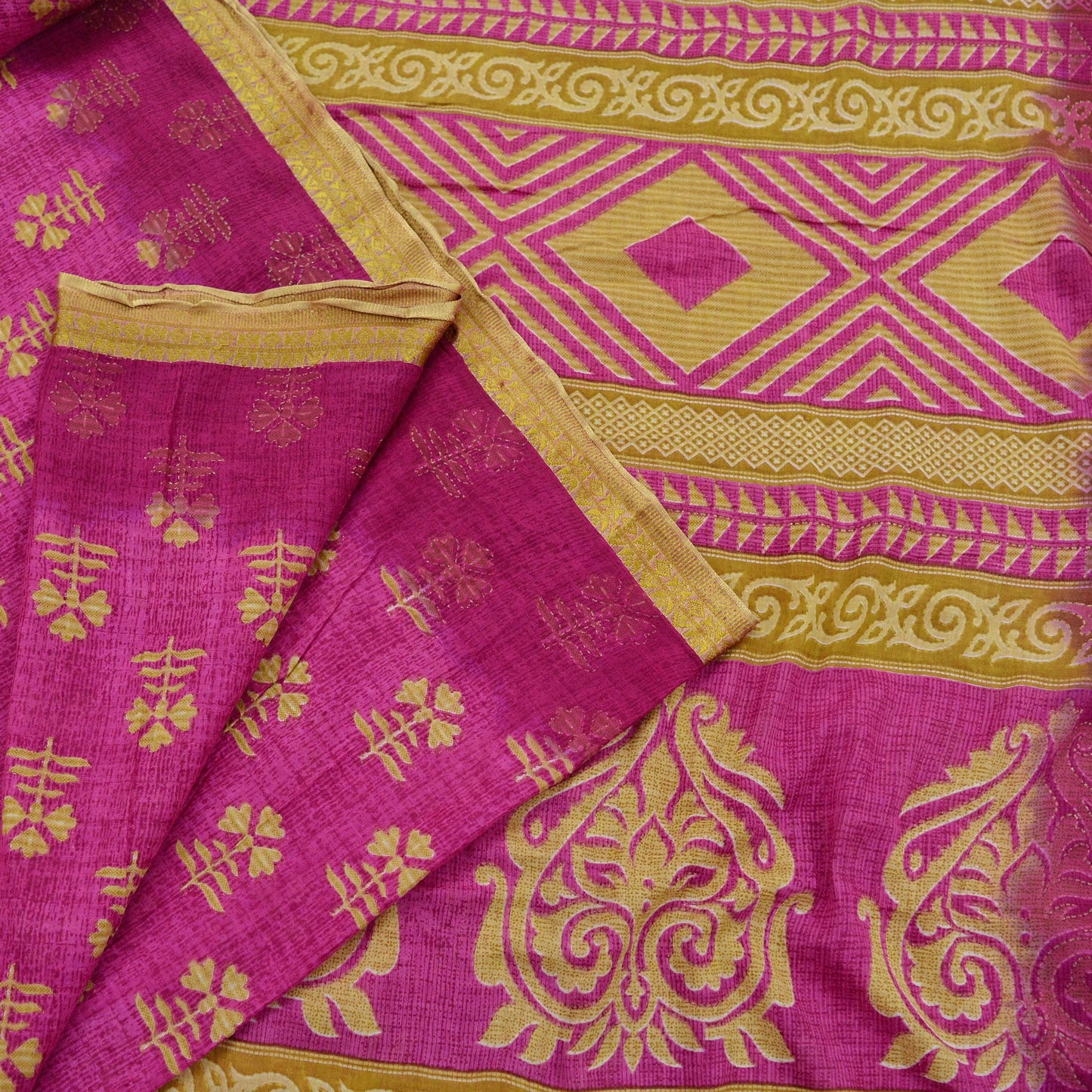 Indian Vintage Sari Pink & Beige Printed 100% Pure Cotton Sarees Craft Fabric 5Yd Soft Sewing Sarong Wrap Floral Boho Quilting Crafting Used