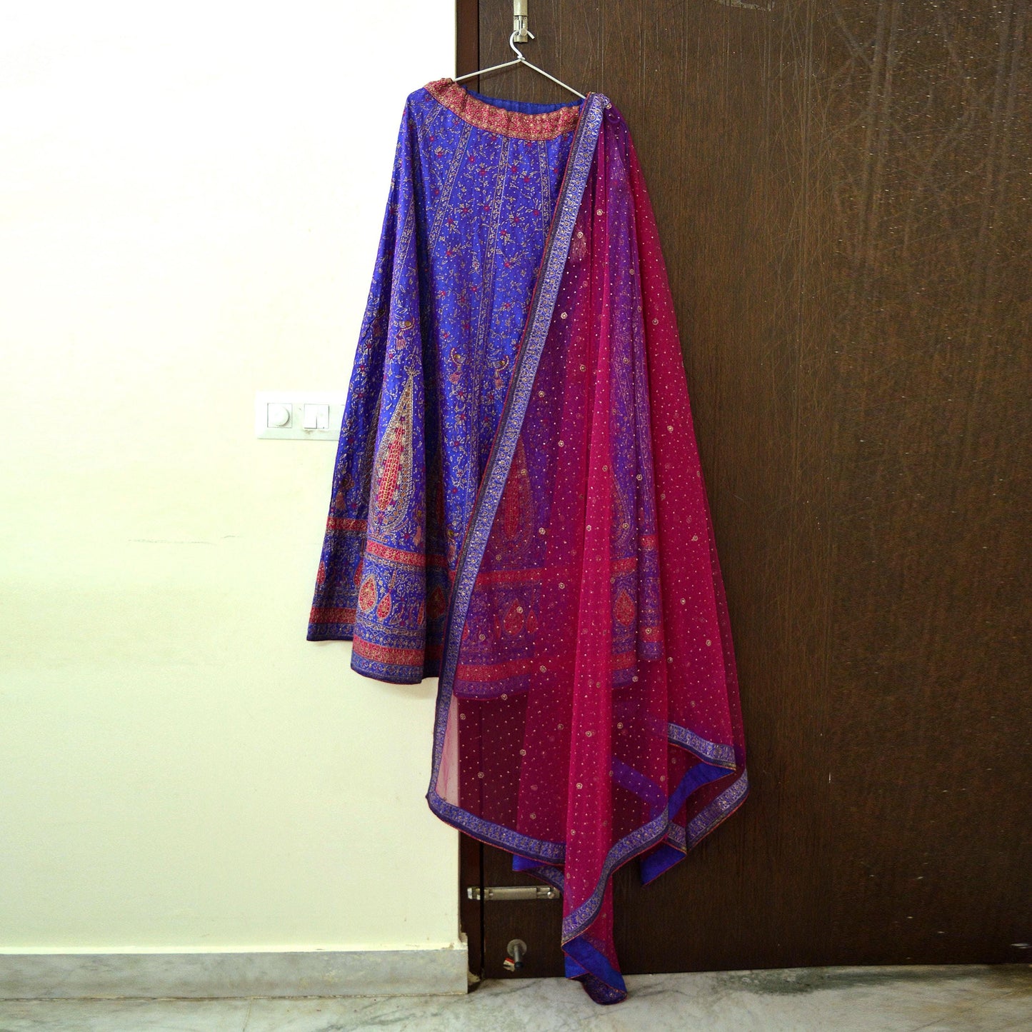 Indian Pre-owned Purple & Pink Pure Silk Net Hand Beaded Ritu Kumar Designer Lehenga And Dupatta Ethnic Bollywood Party Wear