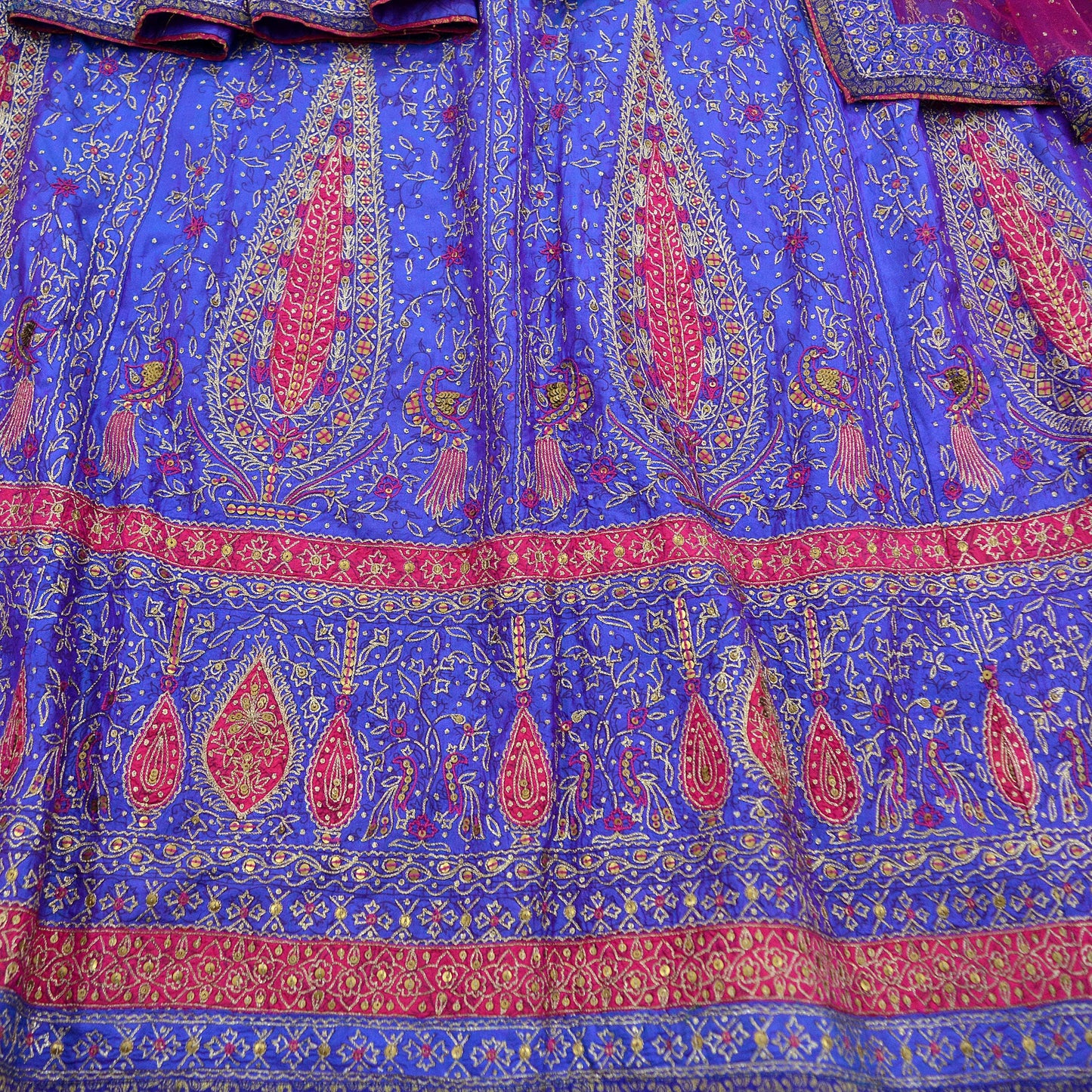 Indian Pre-owned Purple & Pink Pure Silk Net Hand Beaded Ritu Kumar Designer Lehenga And Dupatta Ethnic Bollywood Party Wear