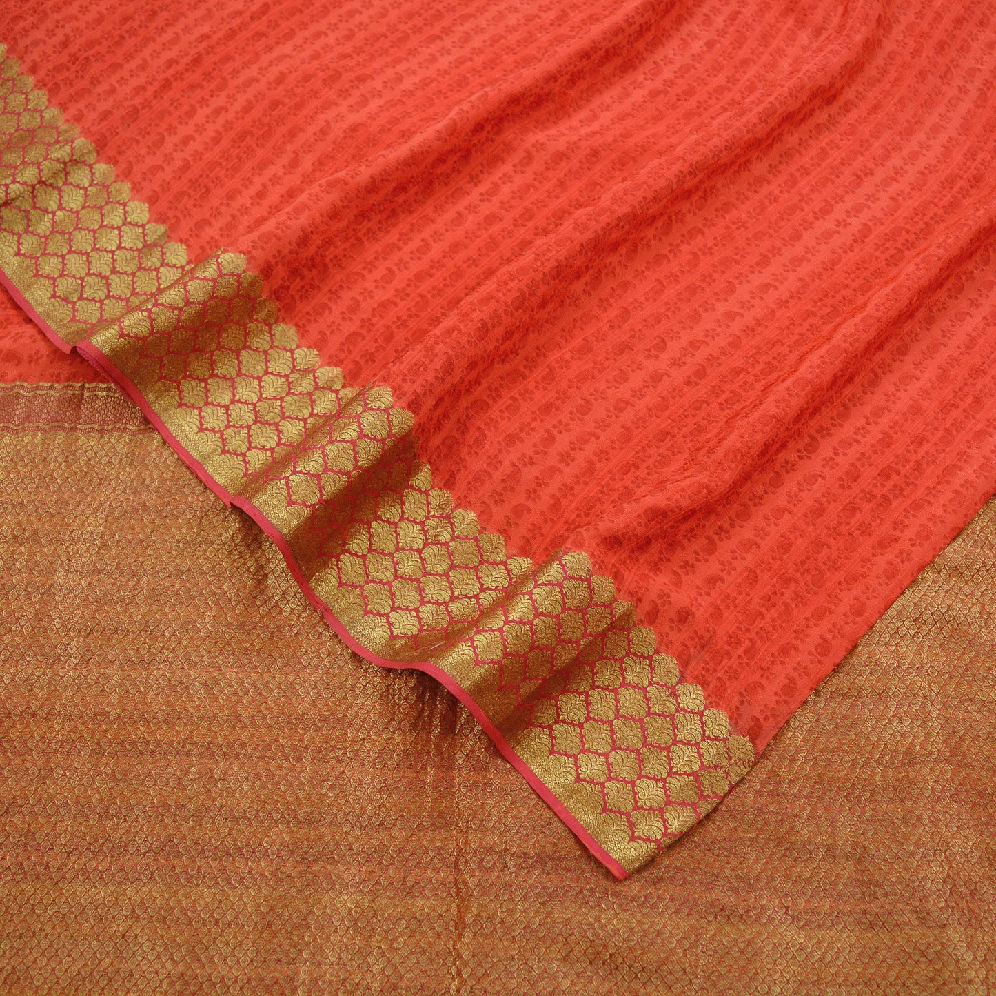 Indian Vintage Sari Red Hand Woven Printed Sari 100% Pure Silk Sarees Craft Fabric 5yd Soft Zari Sequins Dress making Quilting Used