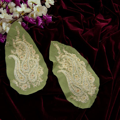 Indian Vintage 2 Pcs Rare Appliques Green Pure Crepe silk Applique VERY OLD ANTIQUE Vintage Embroidered Snippets Remnants Craft Journals