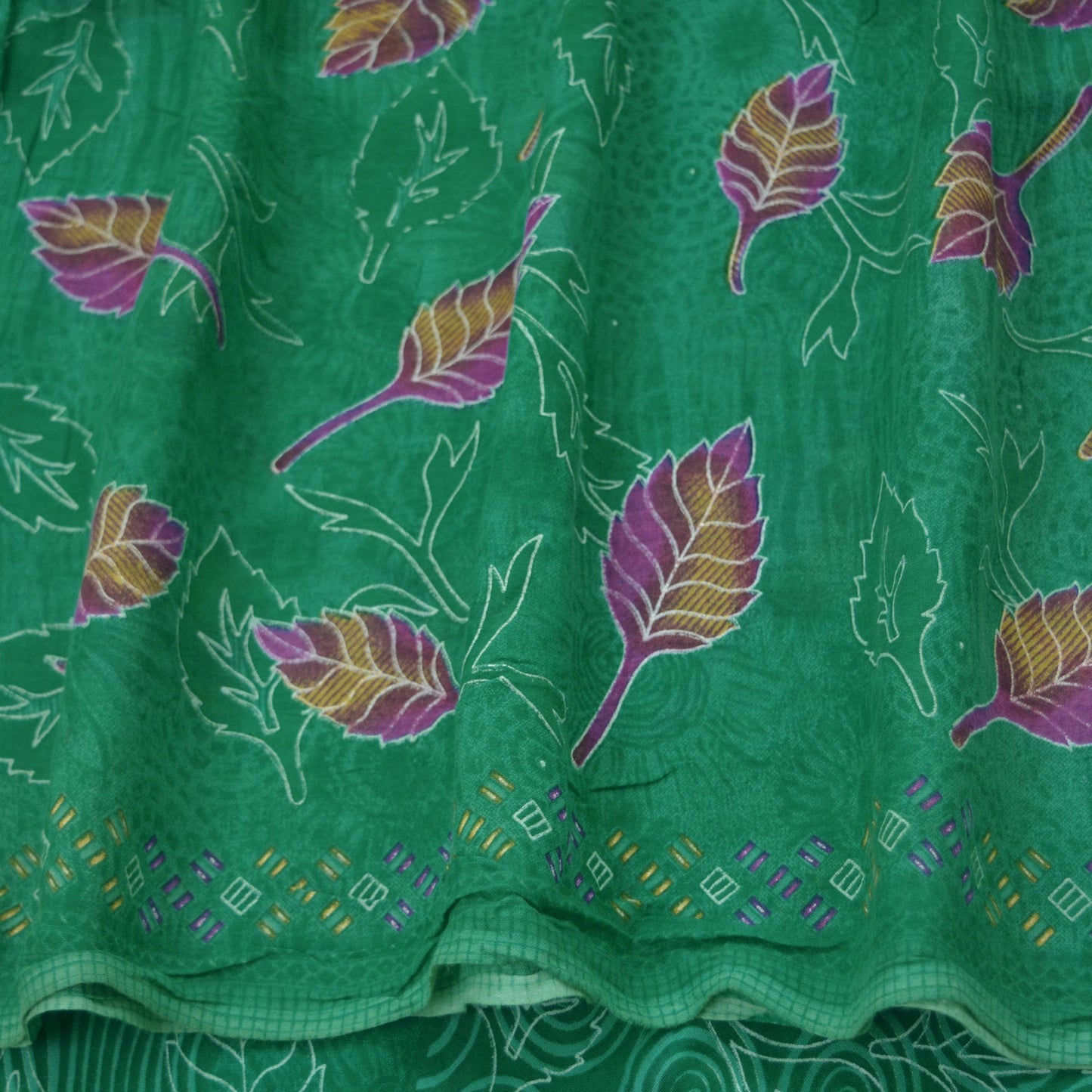 Indian Vintage Green Saree Printed Pure Cotton Sari Craft Fabric Soft 5Yd Sewing Sarong Wrap Boho Floral Dress making Crafting Quilting