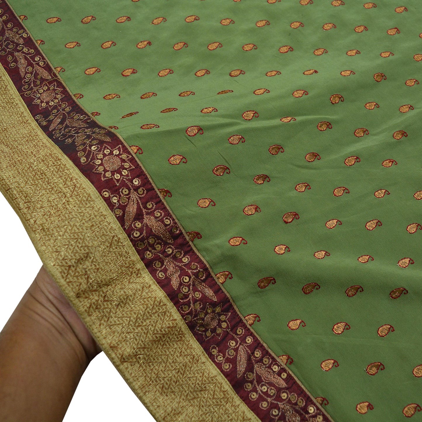 Indian Vintage Green Saree Pure Crepe Silk Hand Embroidered Sari Craft Fabric 6Yd Sewing Soft Zari Wedding/Bridal Sarees