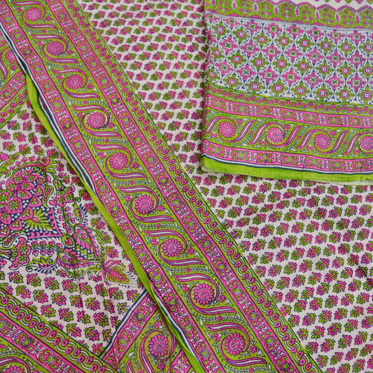 Indian Vintage Sari Ivory & Green Pure Silk Printed Sarees 5yd Sewing Craft Fabric Dress Making Soft Crafting Quilting Upcycle old Paisley