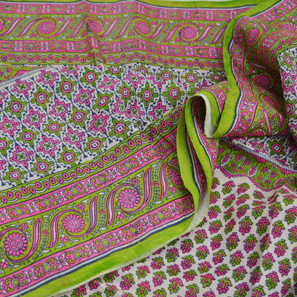 Indian Vintage Sari Ivory & Green Pure Silk Printed Sarees 5yd Sewing Craft Fabric Dress Making Soft Crafting Quilting Upcycle old Paisley