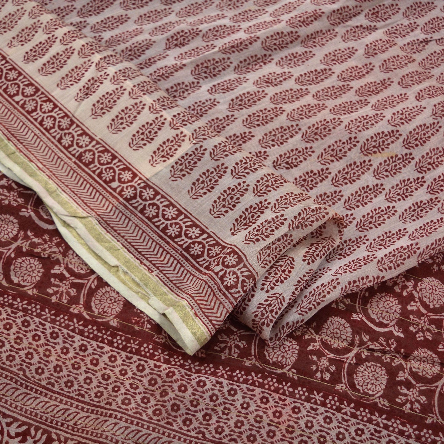 The vintage Creation Indian Vintage Sari Maroon Pure chanderi Silk Block Printed Sarees Craft Fabric 6Yd Soft Zari Border Dress making