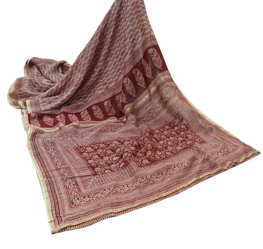 The vintage Creation Indian Vintage Sari Maroon Pure chanderi Silk Block Printed Sarees Craft Fabric 6Yd Soft Zari Border Dress making