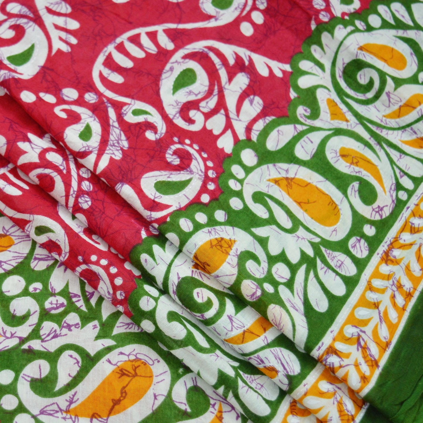 Indian Vintage Sari Red & Green Batik Printed Saree 100% Pure Cotton 5Yd Craft Fabric Soft Sewing Sarong Wrap Boho Quilting Dress Making