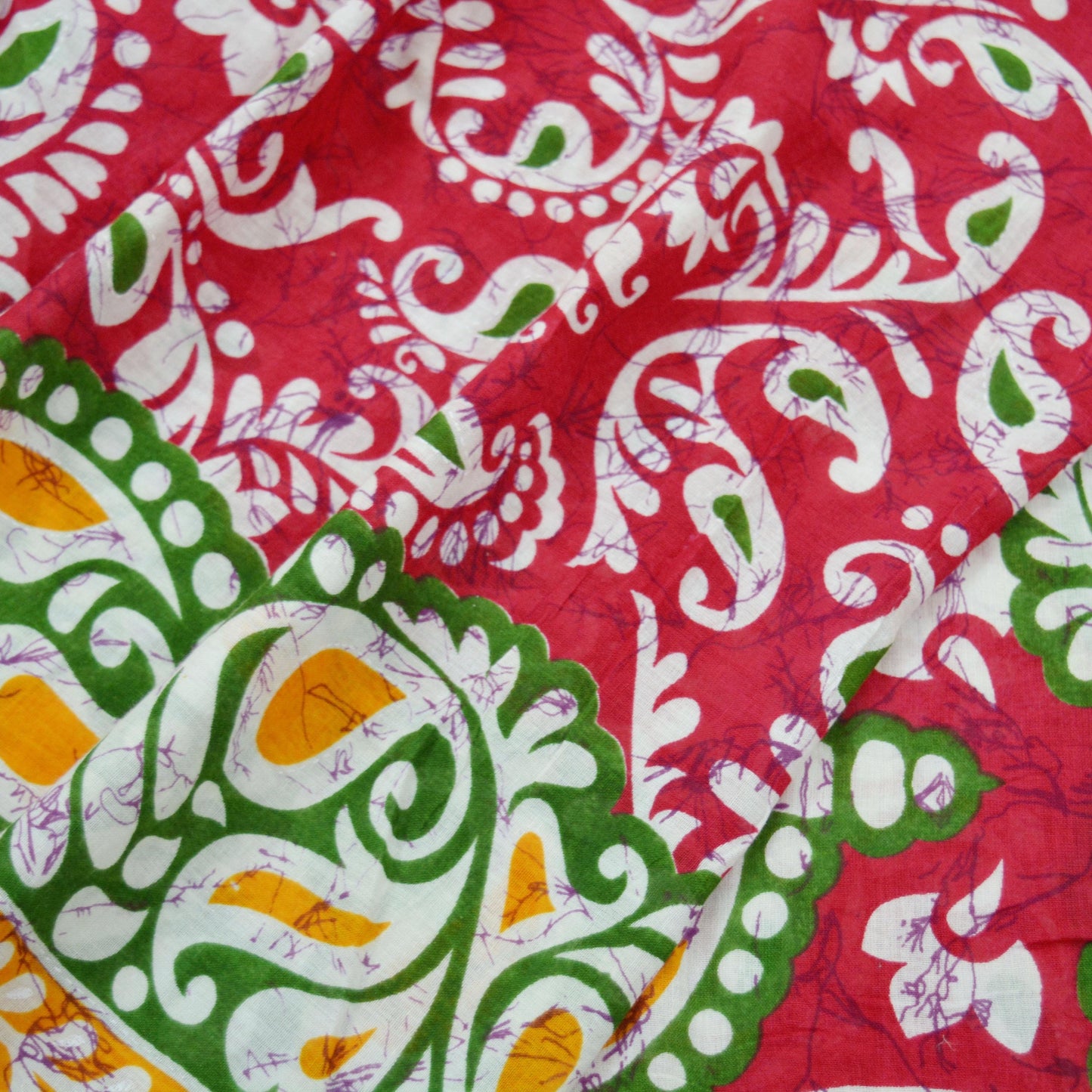 Indian Vintage Sari Red & Green Batik Printed Saree 100% Pure Cotton 5Yd Craft Fabric Soft Sewing Sarong Wrap Boho Quilting Dress Making