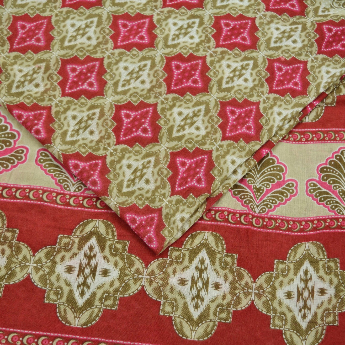 Indian Vintage Sari Green & Red Printed Pure Cotton Saree Craft Fabric 5Yd Sewing Sarong Wrap Boho Floral Crafting Upcycle Quilting Used